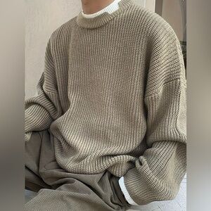 New Men’s Oversized Sweater - M